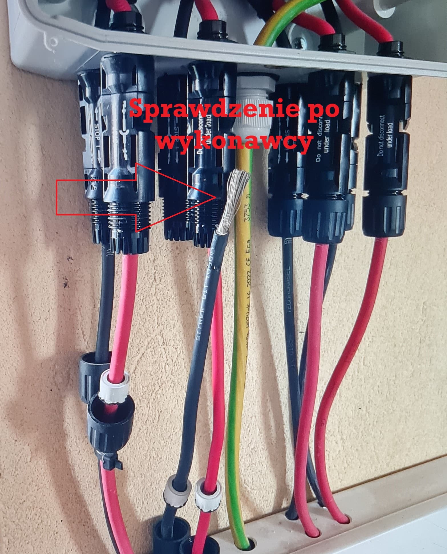 Instalacja elektryczna z urządzeniami pomiarowymi